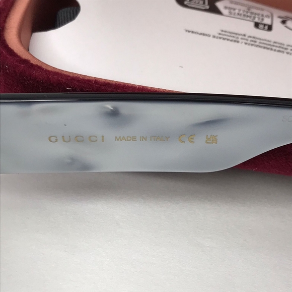 New- 💯 Original Gucci Grey Oval Ladies Sunglasses GG0517S 001 - Picture 14 of 15